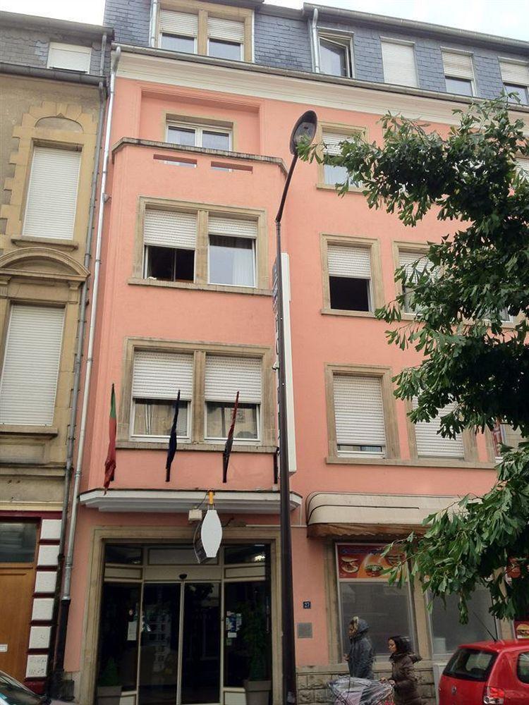 Yasha Hotel Люксембург Екстериор снимка