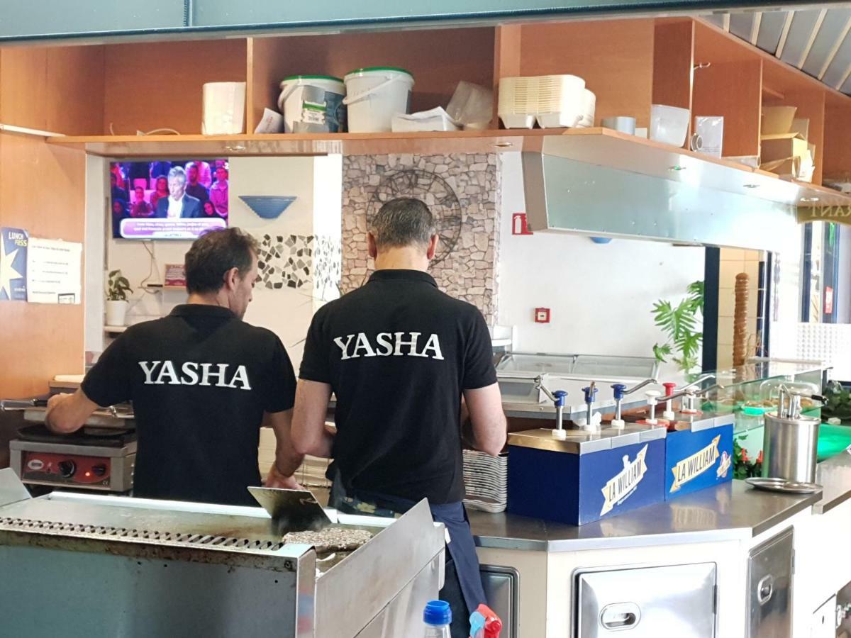 Yasha Hotel Люксембург Екстериор снимка